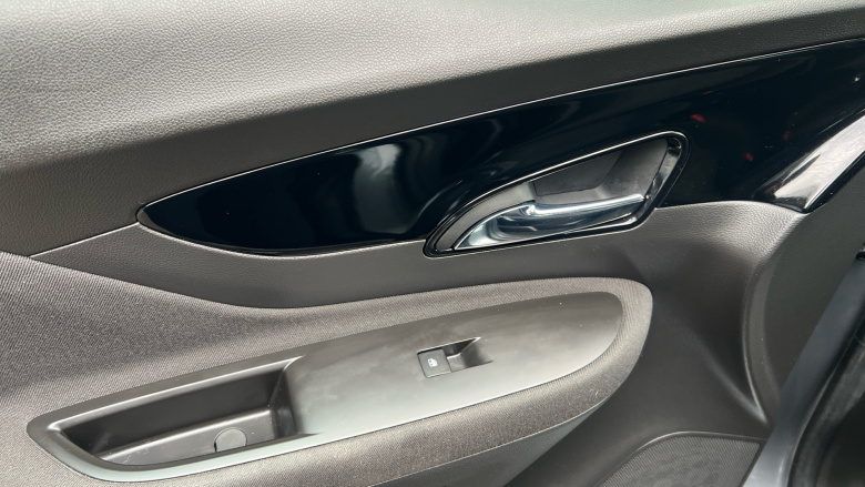 Vauxhall Mokka X 1.4T Active 5dr Auto Petrol Hatchback